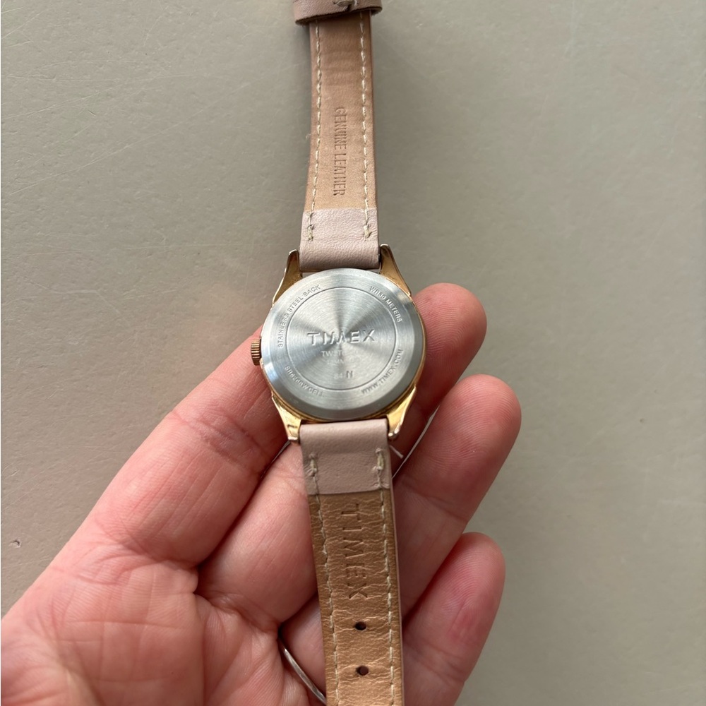 Timex Pink Watch - Picture 6 of 7
